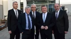Dr. Klaus Kubitschek Vorsitzsender, Alois Karl MdB, Dr. Wolfgang Bärtl, Bundesgesundheitsminister Gröhe, Landrat...